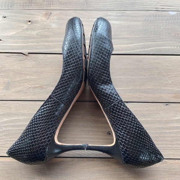 EUC Cole Haan nikeair pumps sz 7 - Picture 5 of 8